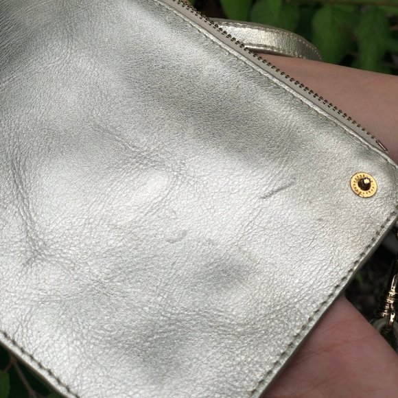 Chic Leather Clutch/Crossbody Bag - Picture 3 of 3